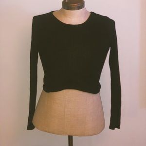 Black Long sleeve crop top